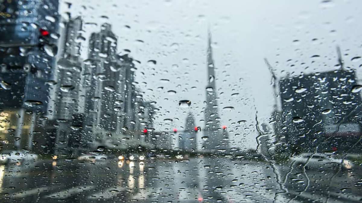 UAE rain safety tips - KUWAITVARTHAKAL